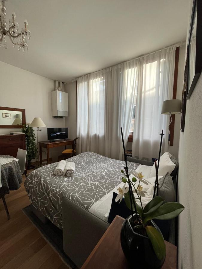 Elegant Apartment Vicenza Luaran gambar